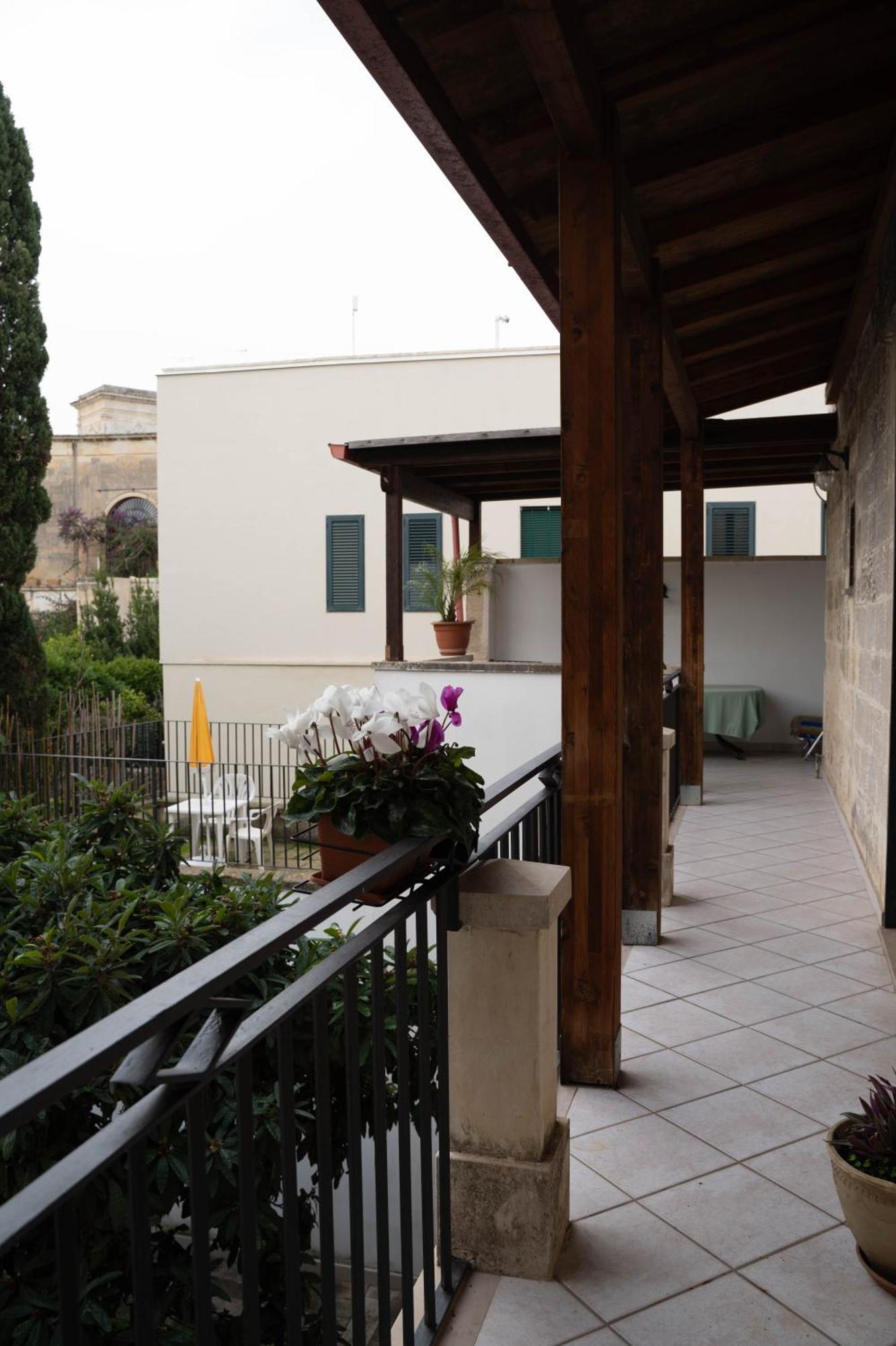 Victoria Apt - Historical Centre Lecce Ngoại thất bức ảnh