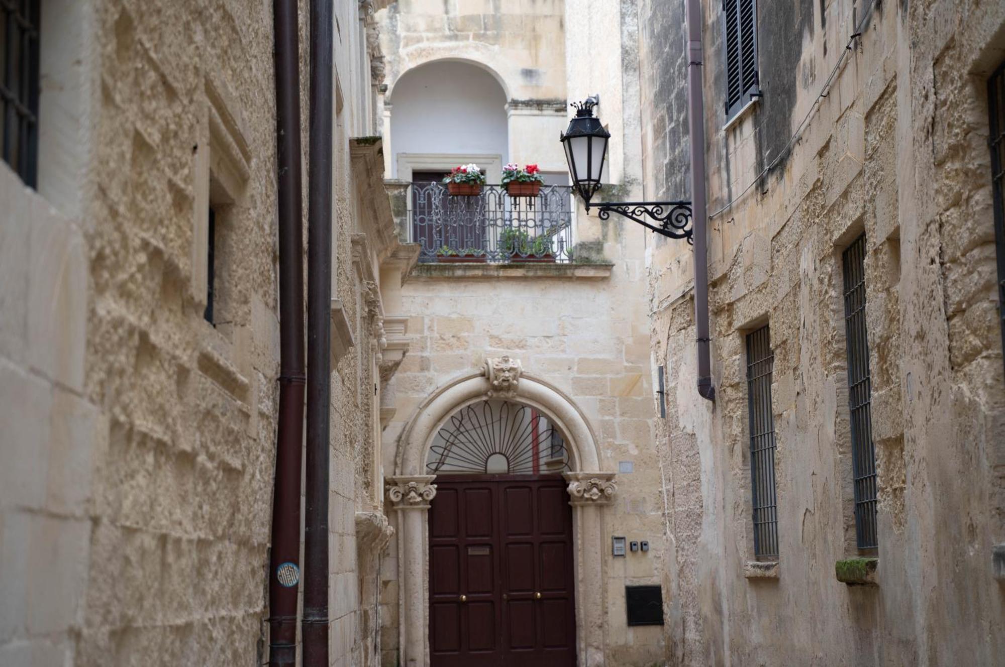 Victoria Apt - Historical Centre Lecce Ngoại thất bức ảnh